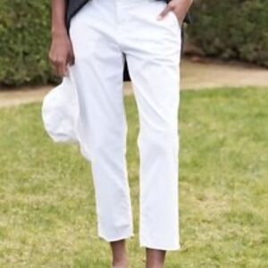 Frank & Eileen Wicklow Classic White Capris